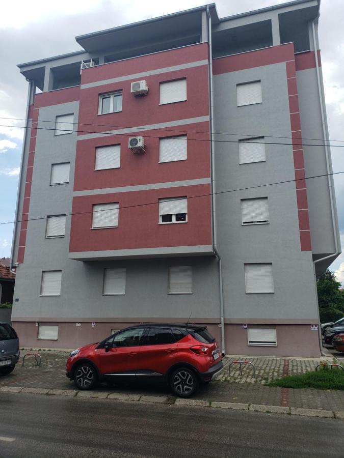 Apartmani Pajic Jagodina Extérieur photo